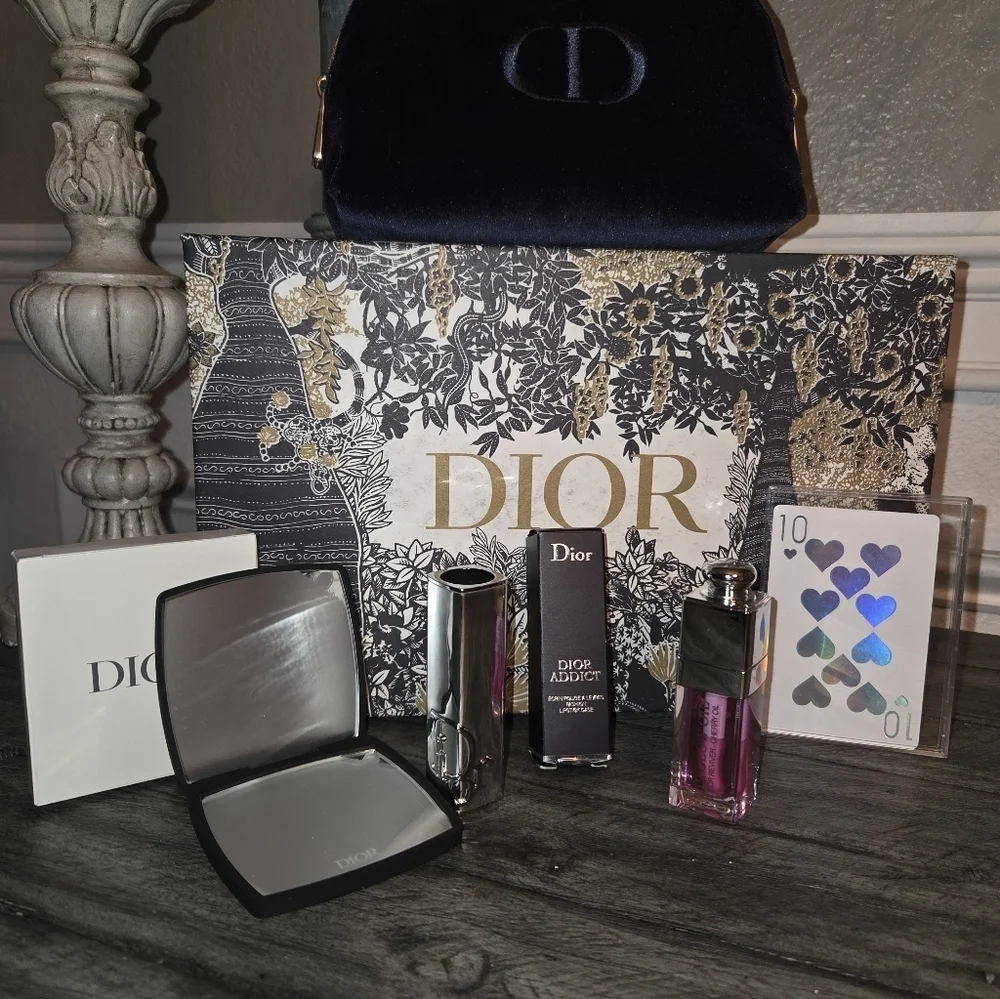 Dior Beauty Bundle Addict Lipstick Holder, Oil, Pouch, Mirr, With 10 of 💙 W/box